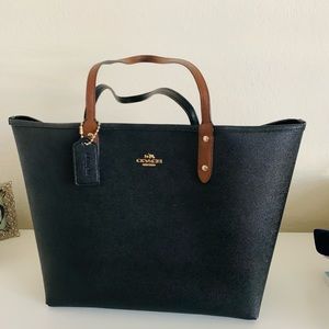 Over the shoulder Coach Purse